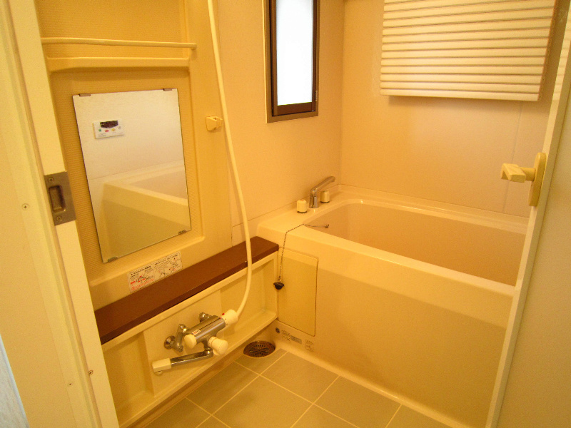 ファミールハイツ泉大津セントハーバーシティ7番館 風呂画像