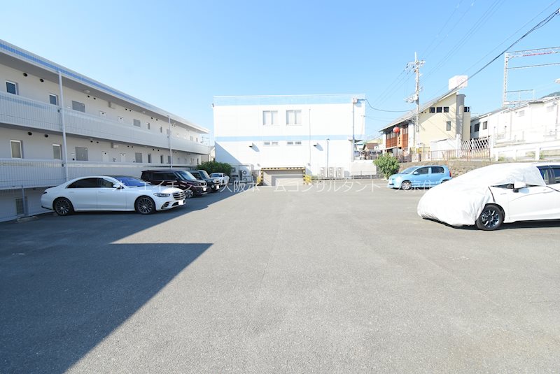 ヌカタヒルズ 駐車場