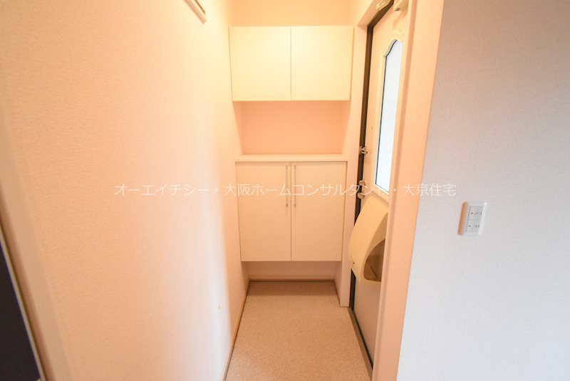 ドミール本町 玄関