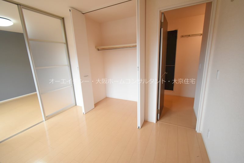 ドミール本町 ベッドルーム
