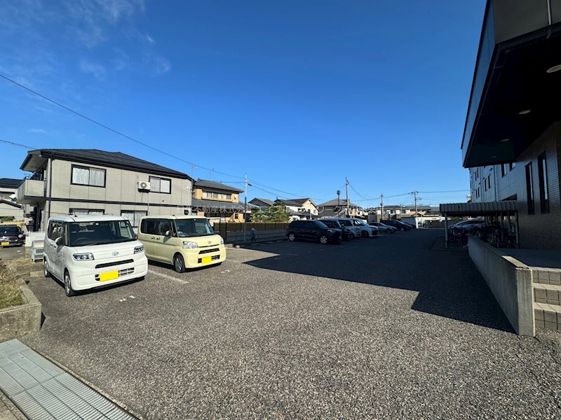 パープルマウンテン 駐車場