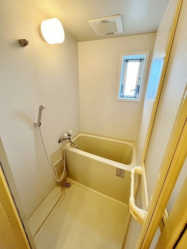 下地ビル 風呂画像