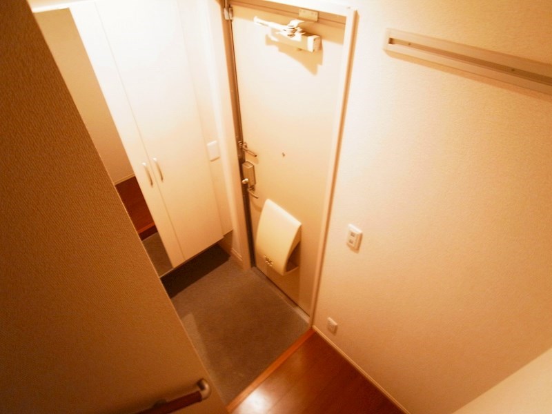 セレジェイラ 玄関