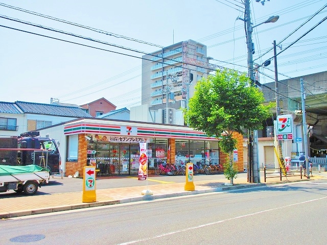 アベニュー西住之江 コンビニ