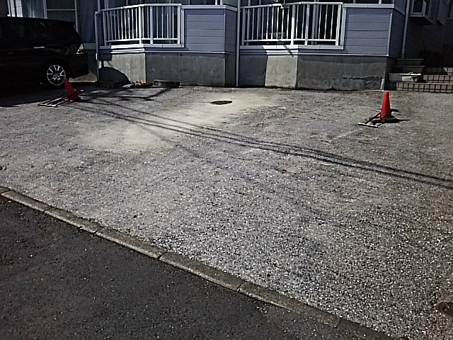 シャトー妙蓮寺 駐車場