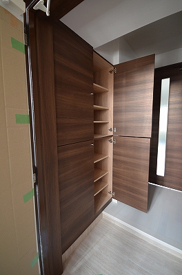 THE SQUARE Suite Residence(ザ・スクエア・スイートレジデンス) 玄関