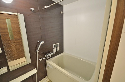 THE SQUARE Suite Residence(ザ・スクエア・スイートレジデンス) 風呂画像