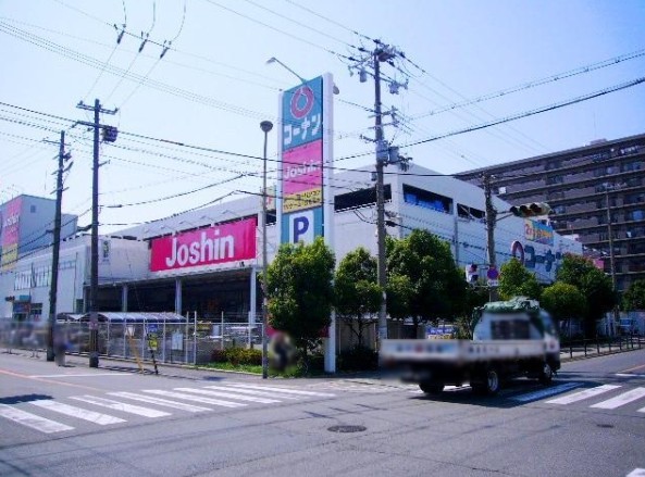 ガーデンコート衣摺 ホームセンター