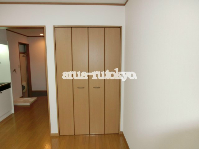 エサンス 収納