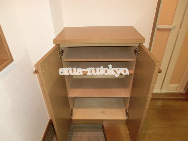 エサンス その他