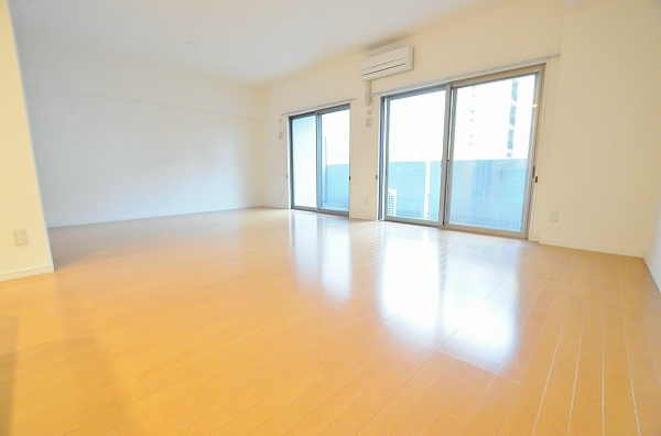 シャトレ大手町Ｓ棟 リビング