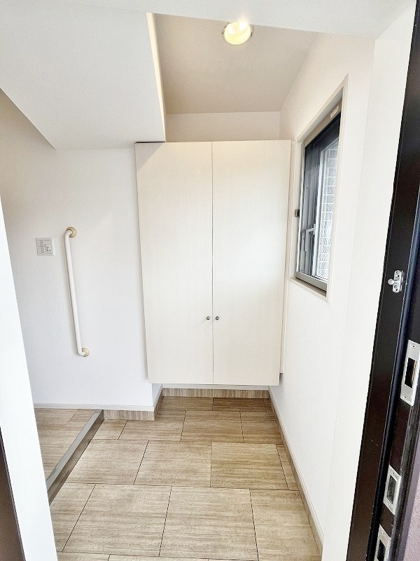 コンプレート富士見 玄関