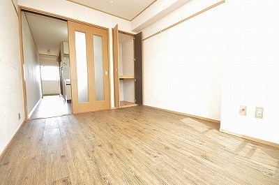 高浜ビル リビング