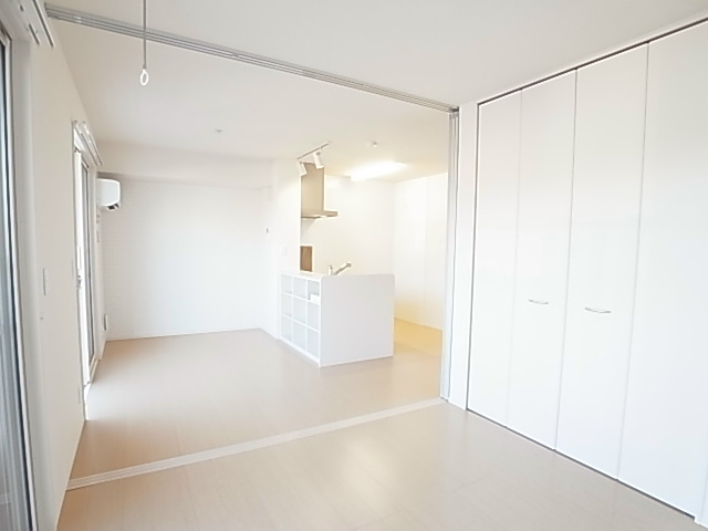 アズールＢ リビング