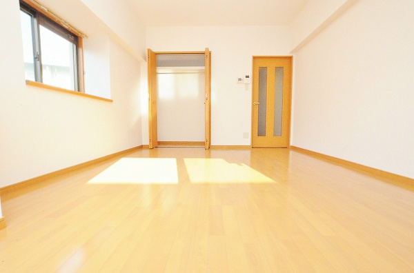 グッドシティ下富野 ベッドルーム