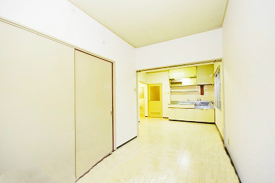 アムール リビング