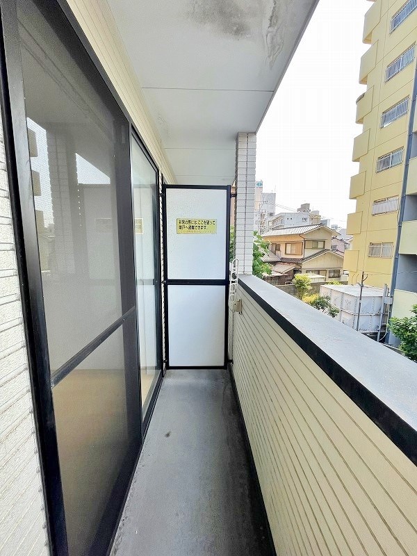 プランドール三萩野 ベランダ