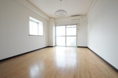 ハイファッション館 リビング