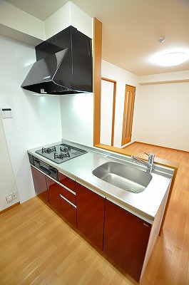 ベルリーフＭＯＺＵ  キッチン