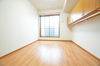 ベルリーフＭＯＺＵ  ベッドルーム