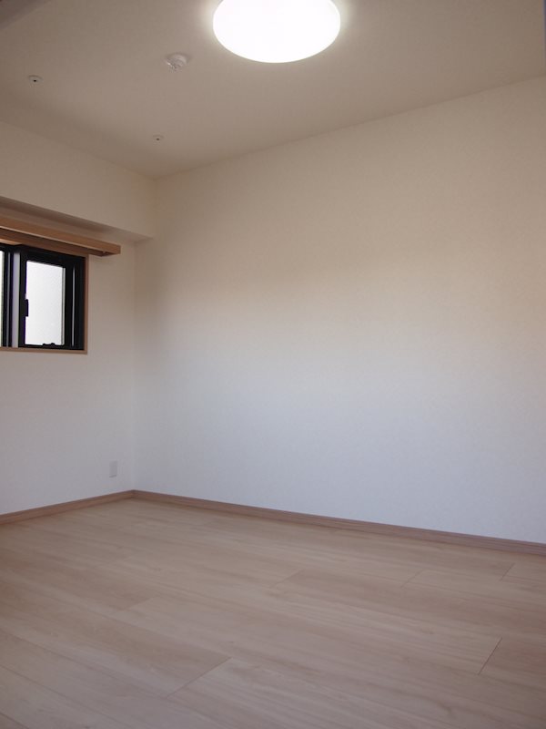 ルーブル三軒茶屋参番館 ベッドルーム