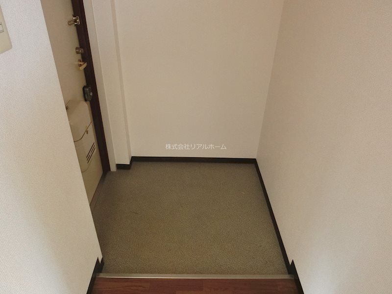 アーバニティー桂 玄関