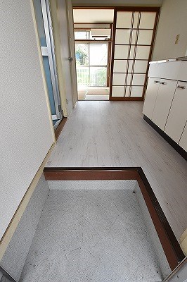 コーポ伊奈 玄関