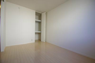 コリーヌ和 ベッドルーム