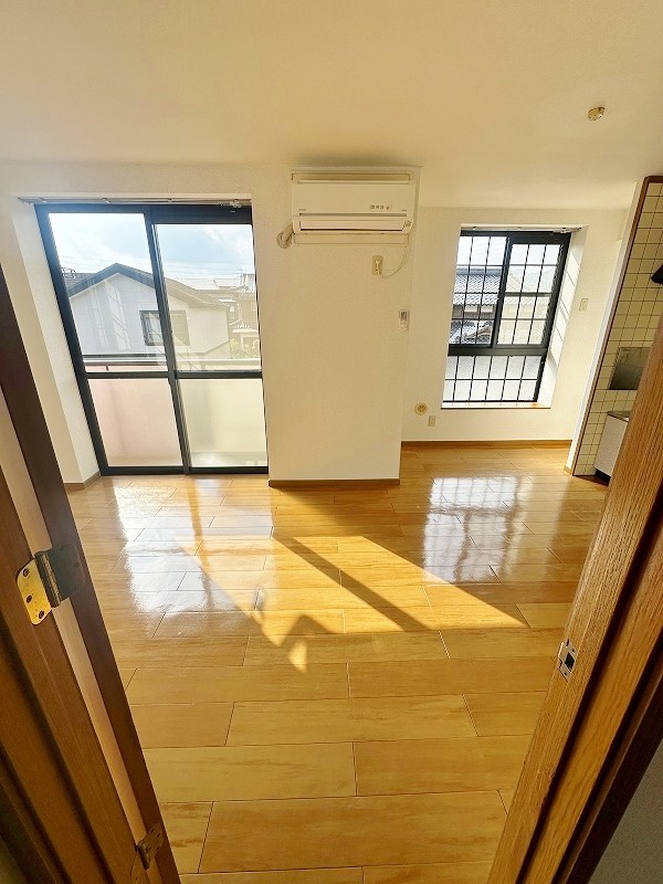 リバーサイド広徳  リビング