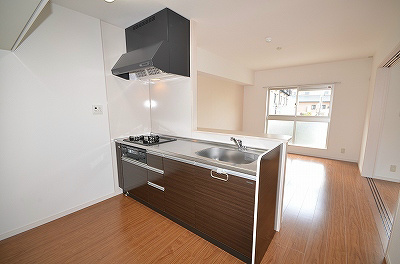 エルティアラ上富野 リビング