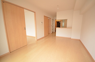 シャーメゾングランドソレイユ門司 リビング