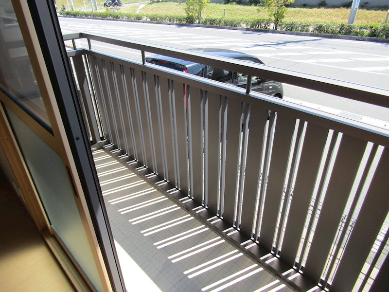 マ　メゾン ベランダ