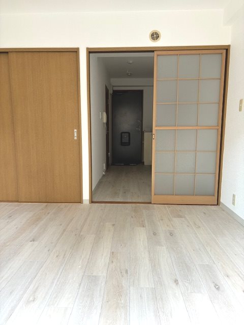 リバーアイン宇田川 リビング