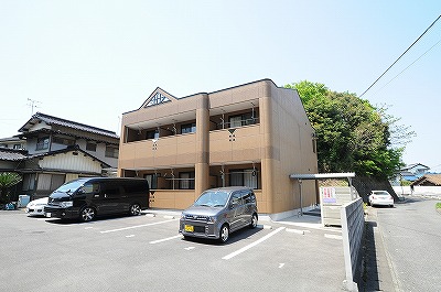 エクレセンス長野 201号室 外観