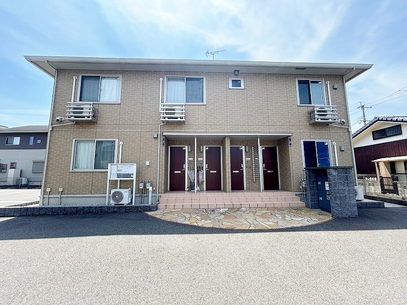 メゾンラフィーネＢ棟  202号室 外観