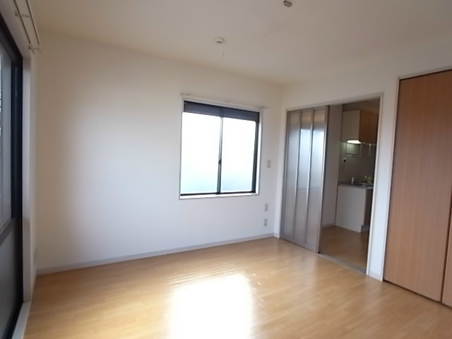 モン　レーヴ（根木内） ベッドルーム