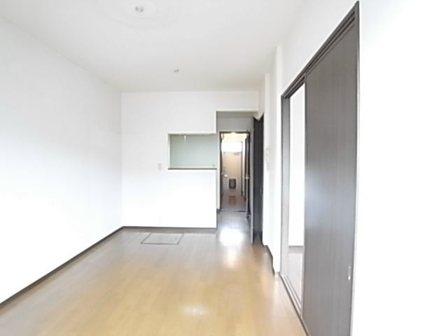 プロムナード４番館 リビング