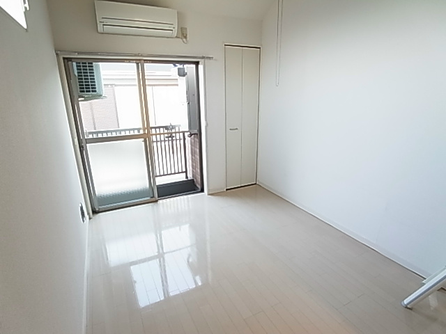 プルメリアール リビング