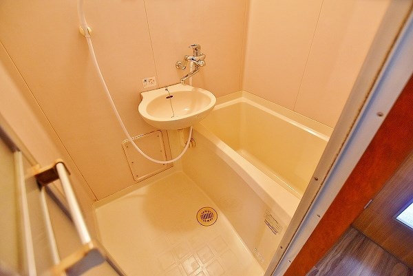 シャトレ片野Ⅲ 風呂画像