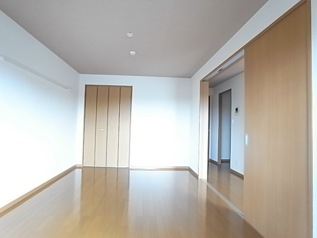 グランド・カオルⅡ  ベッドルーム