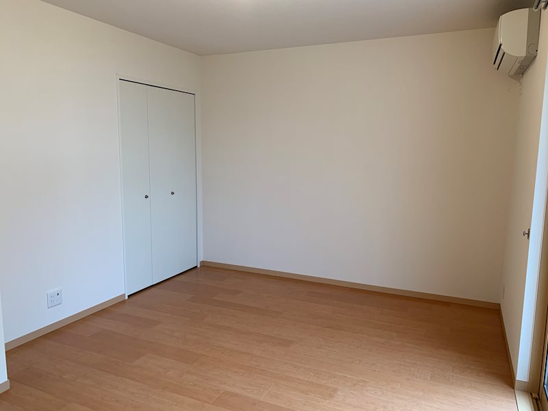 エレガンスⅡ ベッドルーム