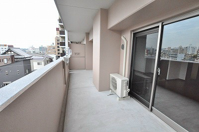 フェリシエ三萩野 ベランダ
