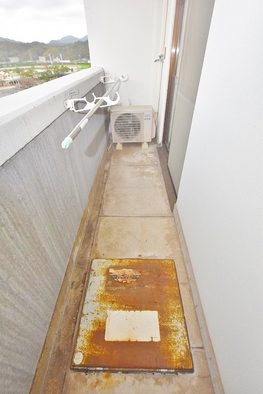 グランベール北九大前 ベランダ