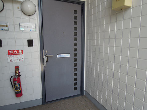 ディアスふじた. 玄関