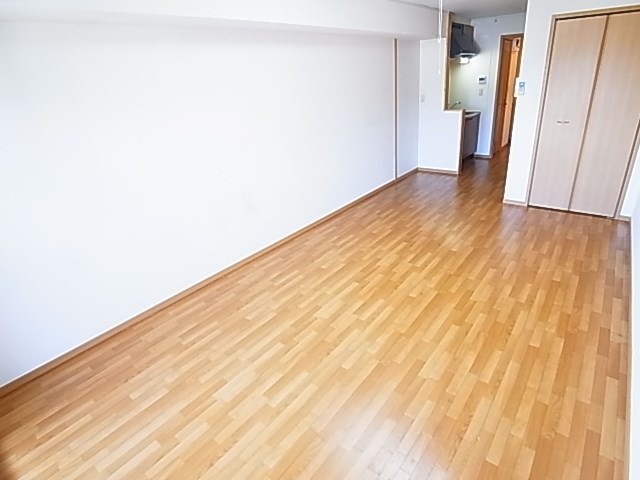ストークプラザ　参番館 リビング