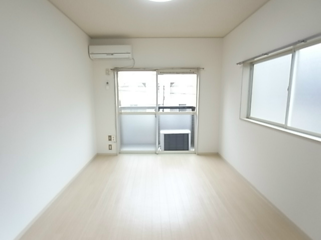 ジュネパレス松戸第95 ベッドルーム