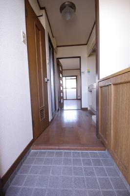 第７泰平ビル 玄関