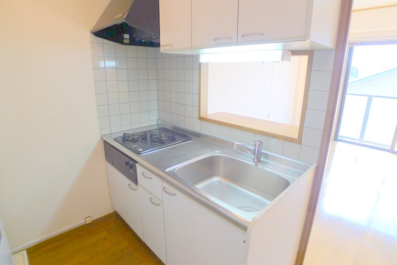 クルトゥラドーモ英萌Ⅱ キッチン