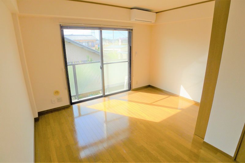 クルトゥラドーモ英萌Ⅱ ベッドルーム