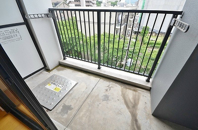 ガーディアンズパレス小倉 ベランダ